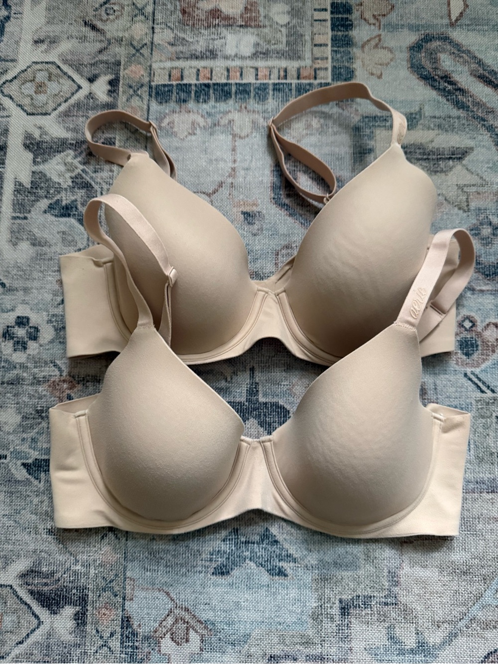 Aerie Smoothez T-Shirt Bra in Nude - Seamless Comfort-bundle of 2